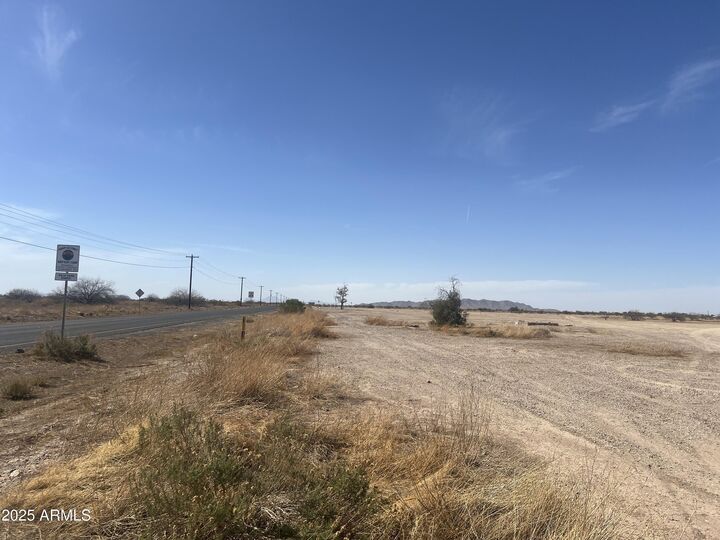 Property Photo: 2415 W Oak Street 5 AZ 85131