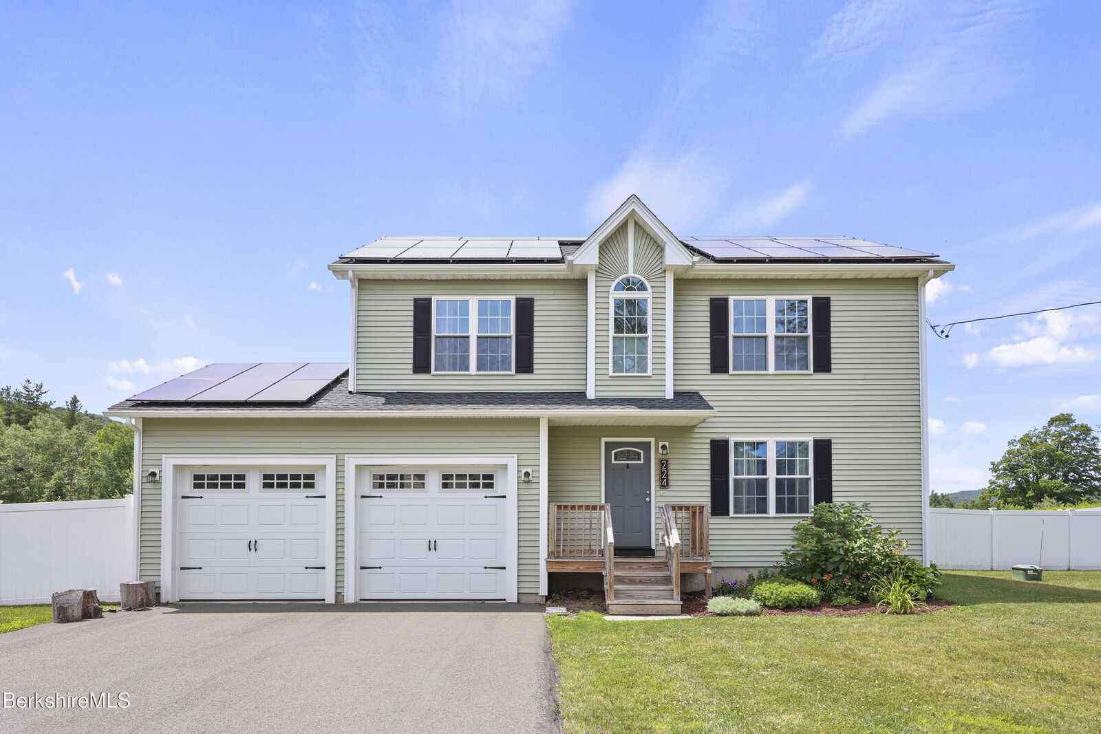 Property Photo: 224 East St MA 01226