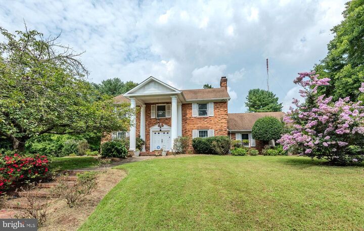 Property Photo: 2048 Hermitage Hills Drive MD 21054