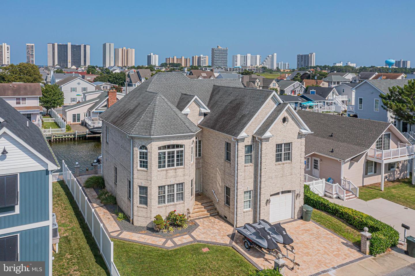 Property Photo: 10614 Point Lookout Road MD 21842
