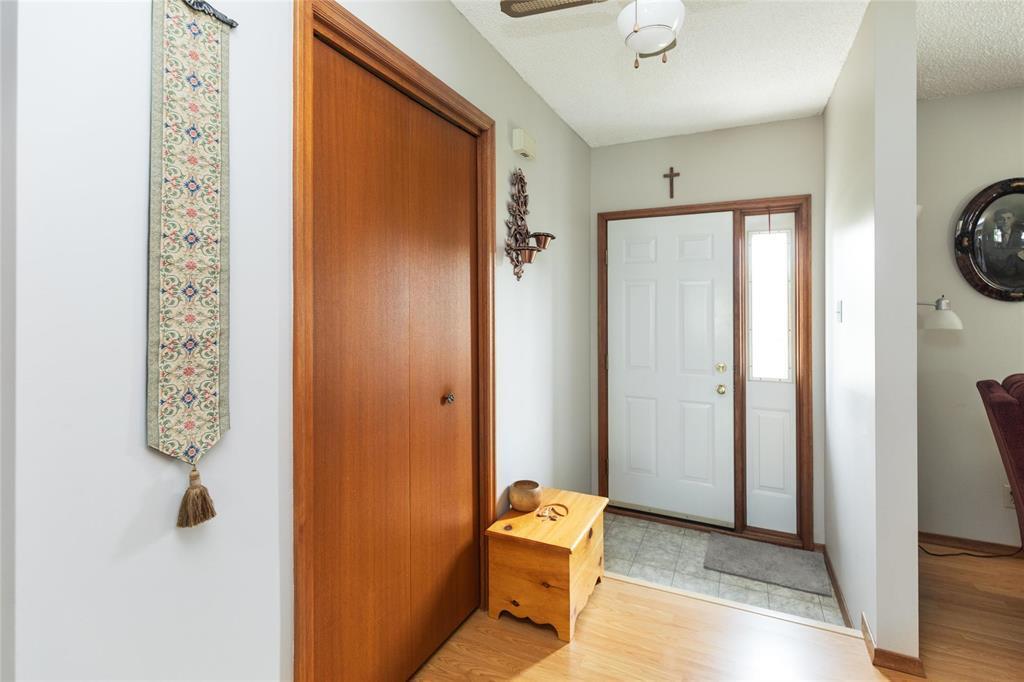 Property Photo:  471 Elm Street  MB R0A 0T0 
