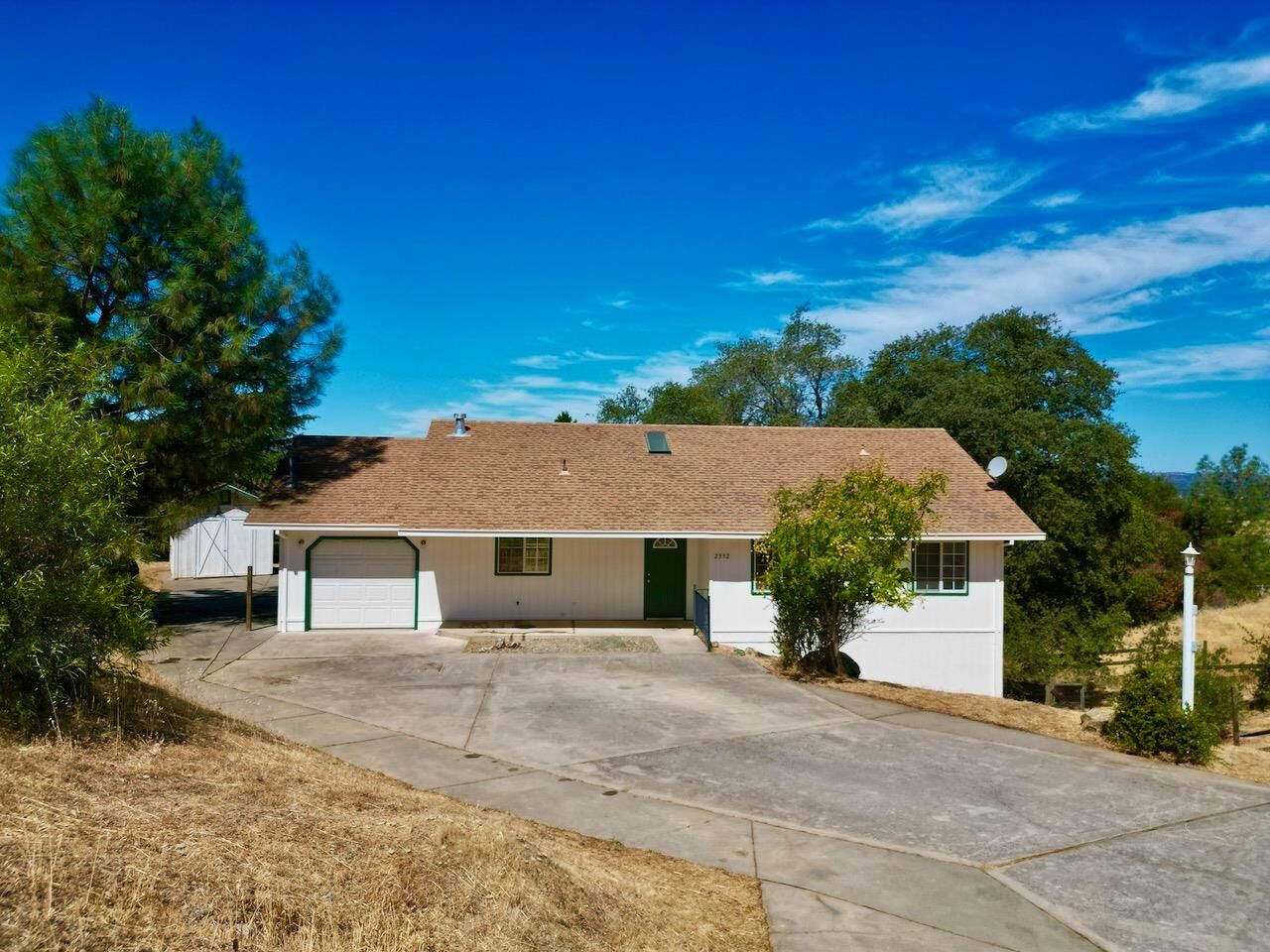 Property Photo:  2352 Arrowhead Street  CA 95228 