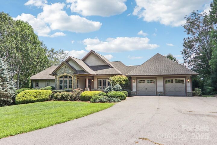 149 Cardinal Lane  Waynesville NC 28786 photo