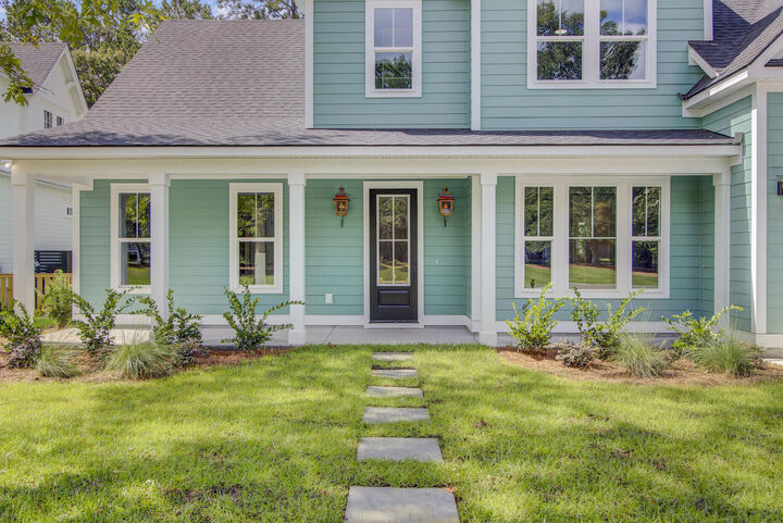 Property Photo: 136 Bateaux Drive SC 29483