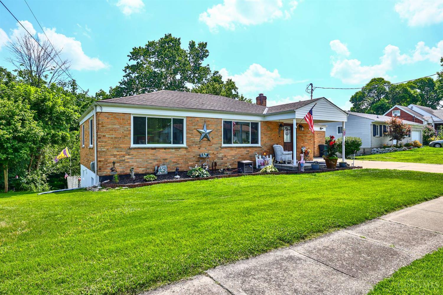 Property Photo:  7757 Jandaracres Drive  OH 45248 