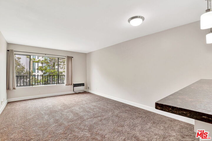 Property Photo:  10982 Roebling Ave  CA 90024 