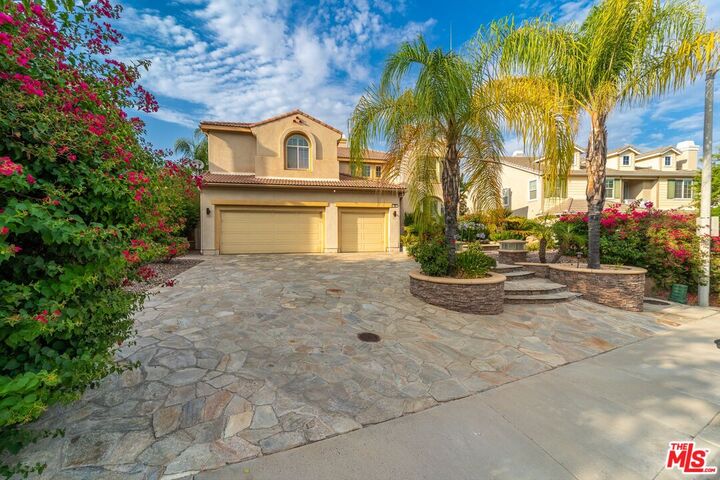 Property Photo:  15 Via Del Renal Ct  CA 92532 