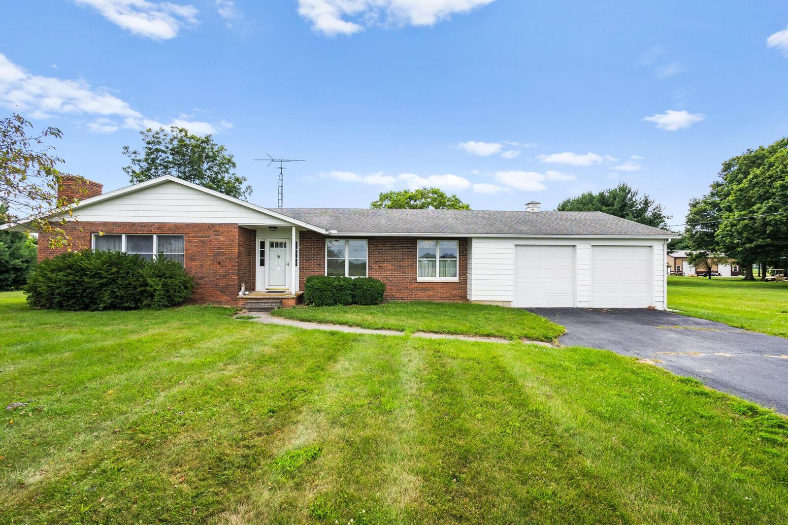 Property Photo: 4113 Marion Waldo Road OH 43302