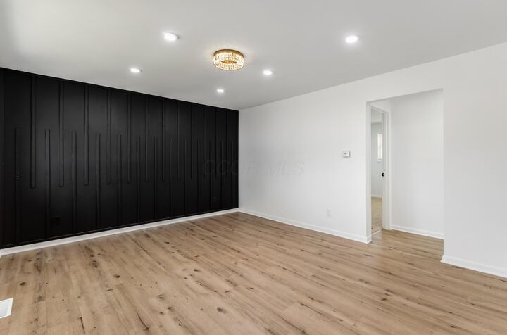 Property Photo:  1795 Nason Avenue  OH 43207 