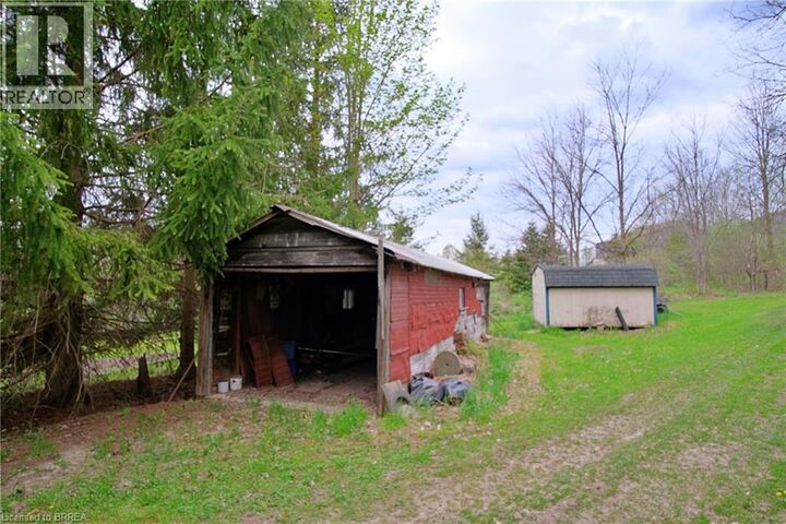 Property Photo:  546299 Sideroad 4B  ON N0C 1G0