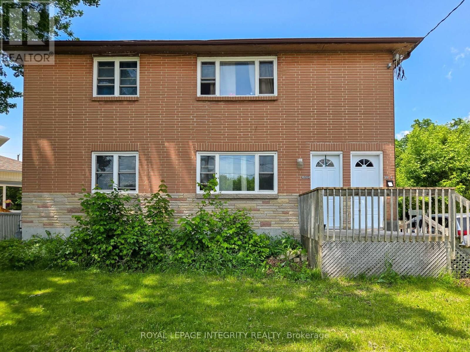 Property Photo:  1204-1206 Caswell Crescent  ON K6J 4V6 