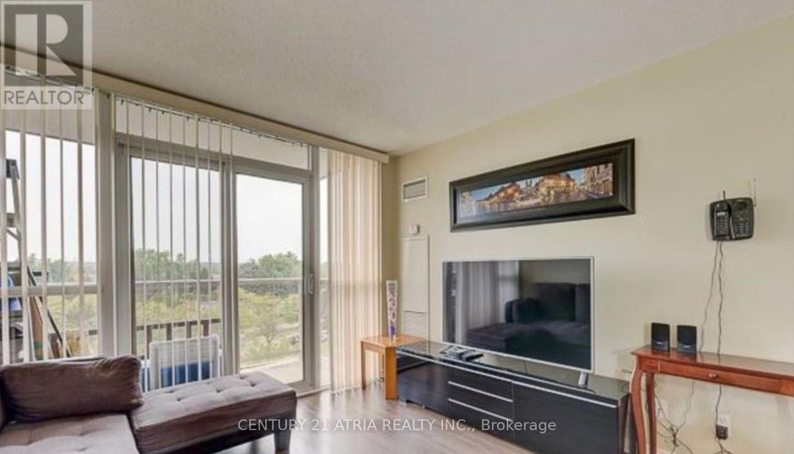 Property Photo: 1200 The Esplanade Road 603 ON L1V 6V3