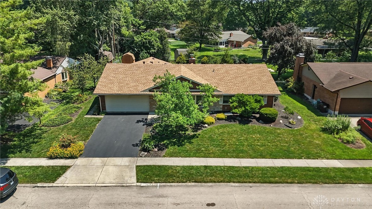 Property Photo:  5124 Cloudsdale Drive  OH 45440 