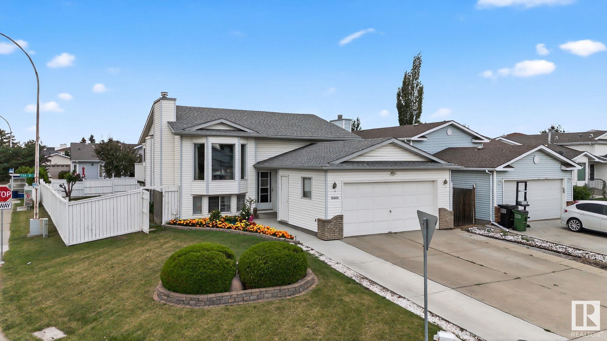 Photo de la propriété: 15404 73 Street NW AB T5Z 2X9
