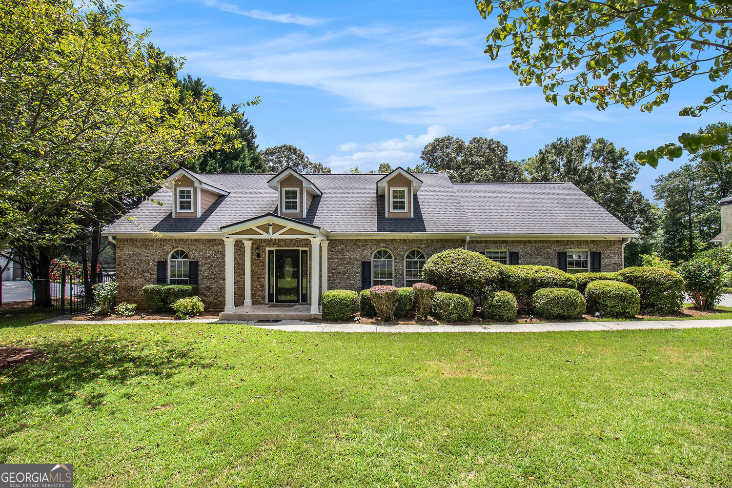 Property Photo: 96 Pointe View Court GA 30233