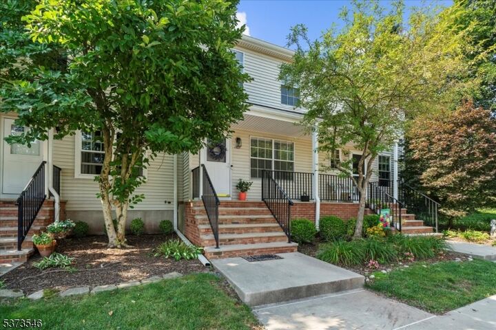 Property Photo: 1507 Cobblestone Ct NJ 08822