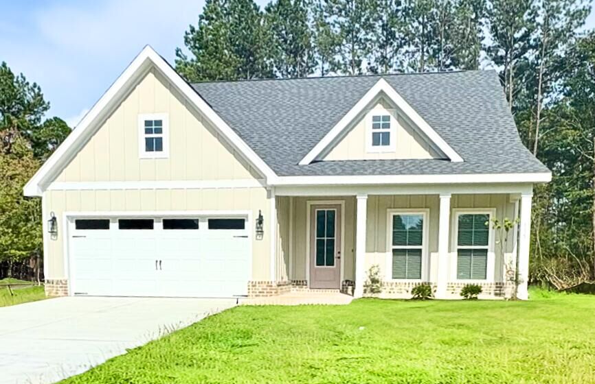 Property Photo:  115 S Founders Way  MS 39401 