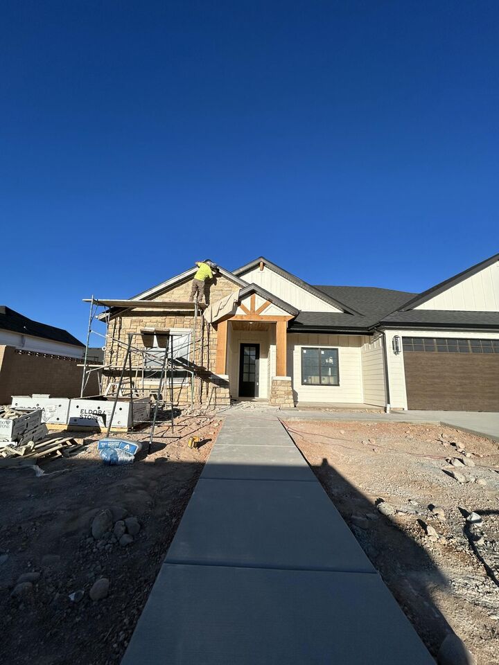 Property Photo:  1810 S Hidden Canyon Rd  UT 84720 