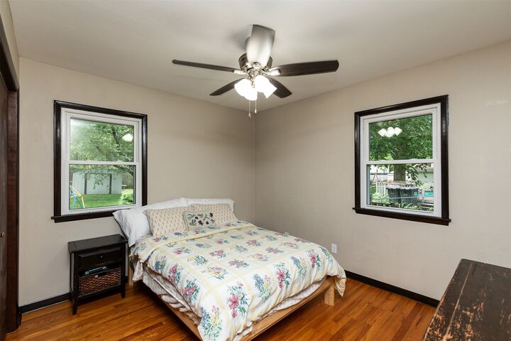 Property Photo:  918 Arizona Avenue  IA 50014 