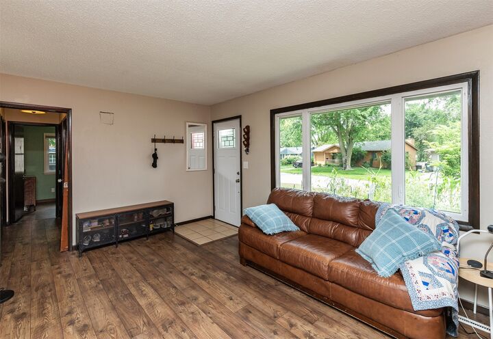 Property Photo: 918 Arizona Avenue IA 50014
