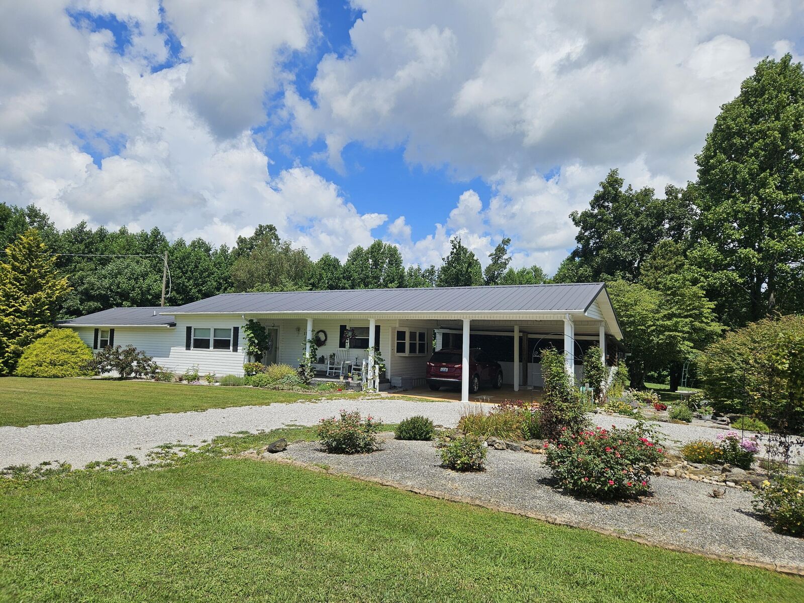 Property Photo:  1775 Dry Ridge Road Road  KY 42539 