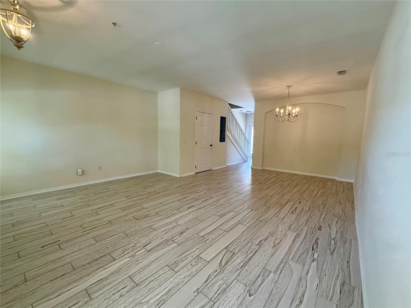Property Photo: 13758 Daniels Landing Circle FL 34787