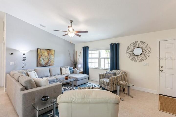 Property Photo: 1599 Dinsmore Street FL 34288