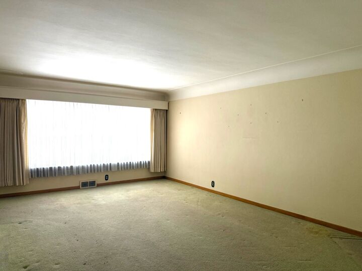 Property Photo: 1618 S Jackson Street MI 48708