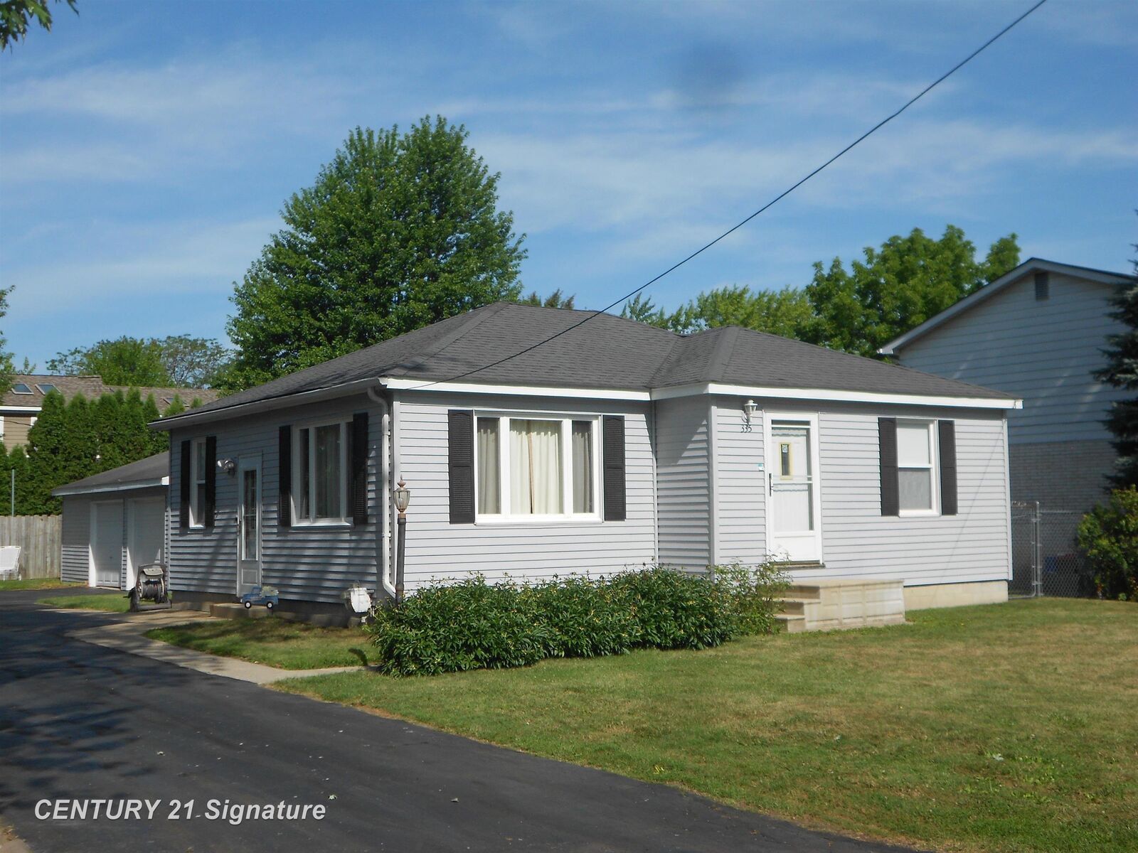 Property Photo: 335 N Third Street MI 48623