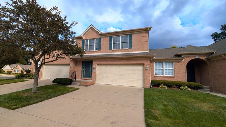 23721 W Lake Circle  Brownstown MI 48183 photo