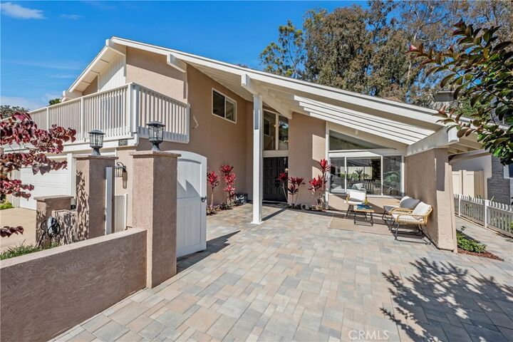 Property Photo:  5497 Coral Reef  CA 92037 