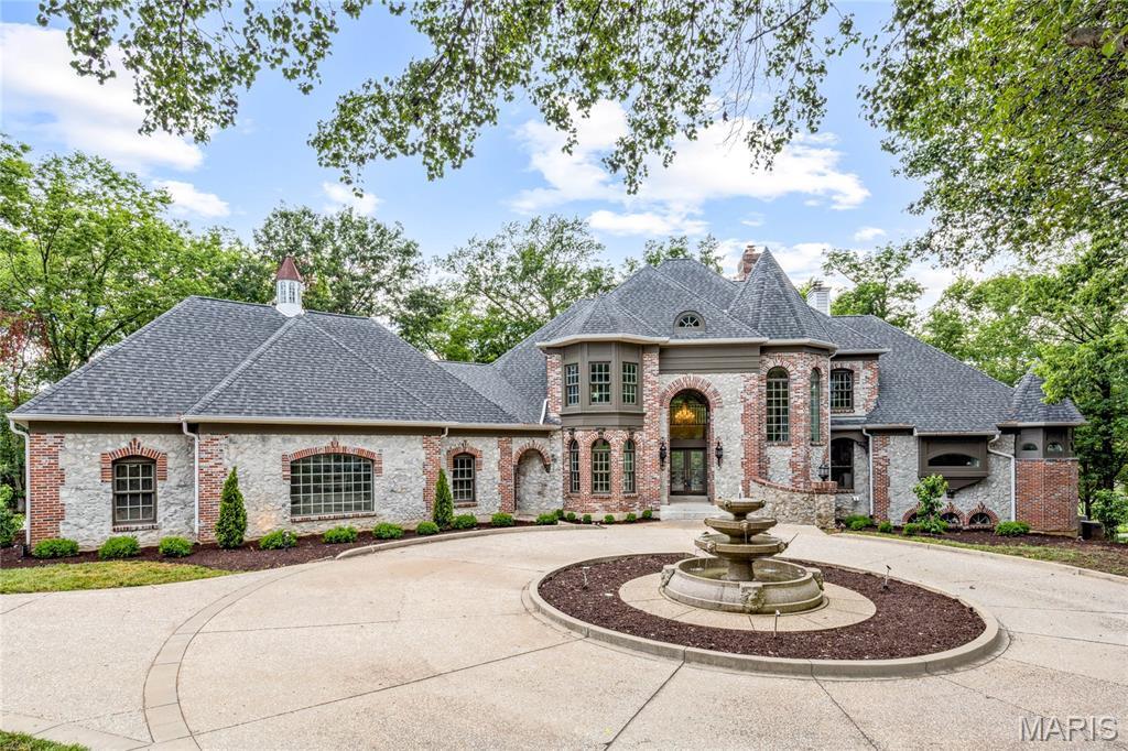 Property Photo: 497 Rosslare Drive MO 63304