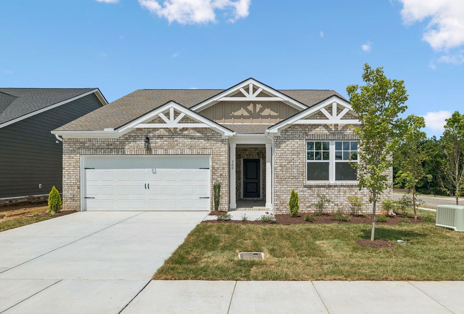 Property Photo:  300 Stonehaus Circle  TN 37013 