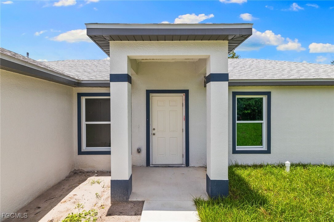 Property Photo: 6011 Beth Avenue N FL 33971
