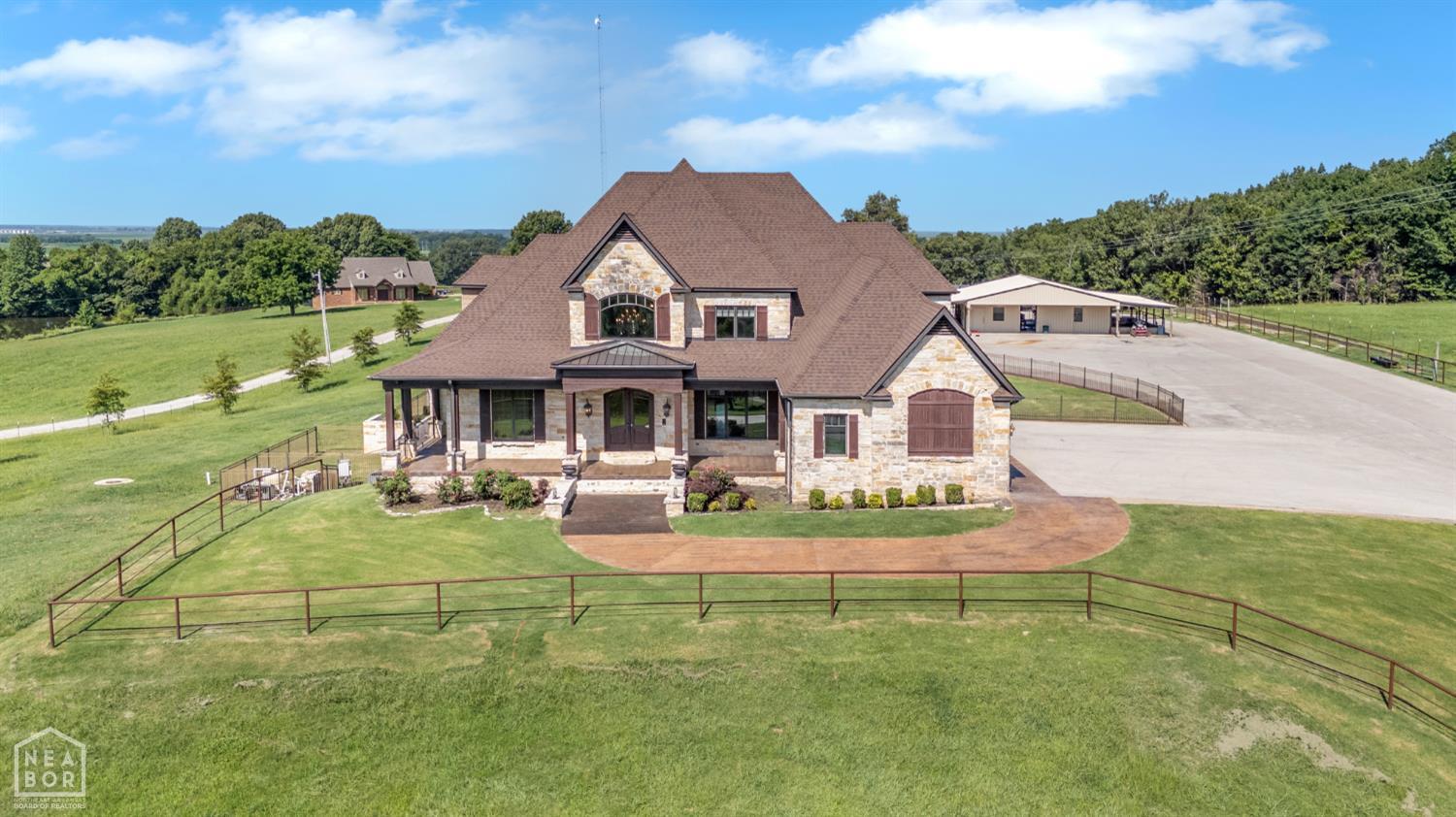 Property Photo:  136 County Road 107  AR 72404 
