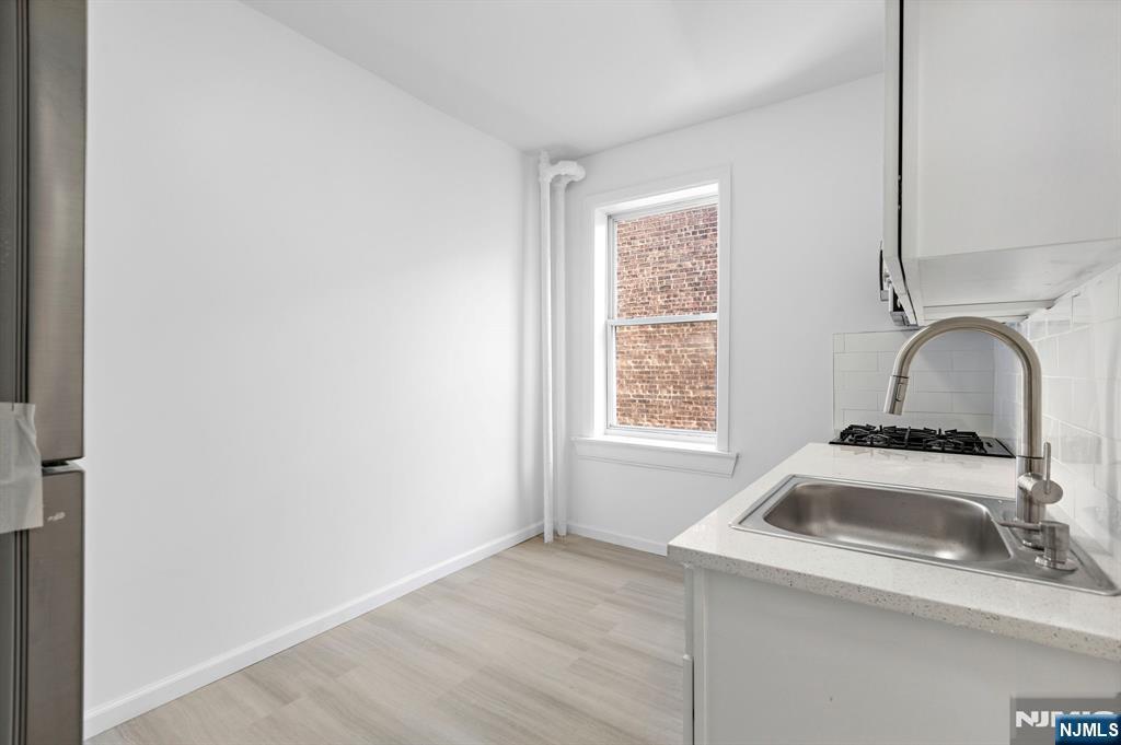 Property Photo: 137 Kensington Avenue 503 NJ 07304