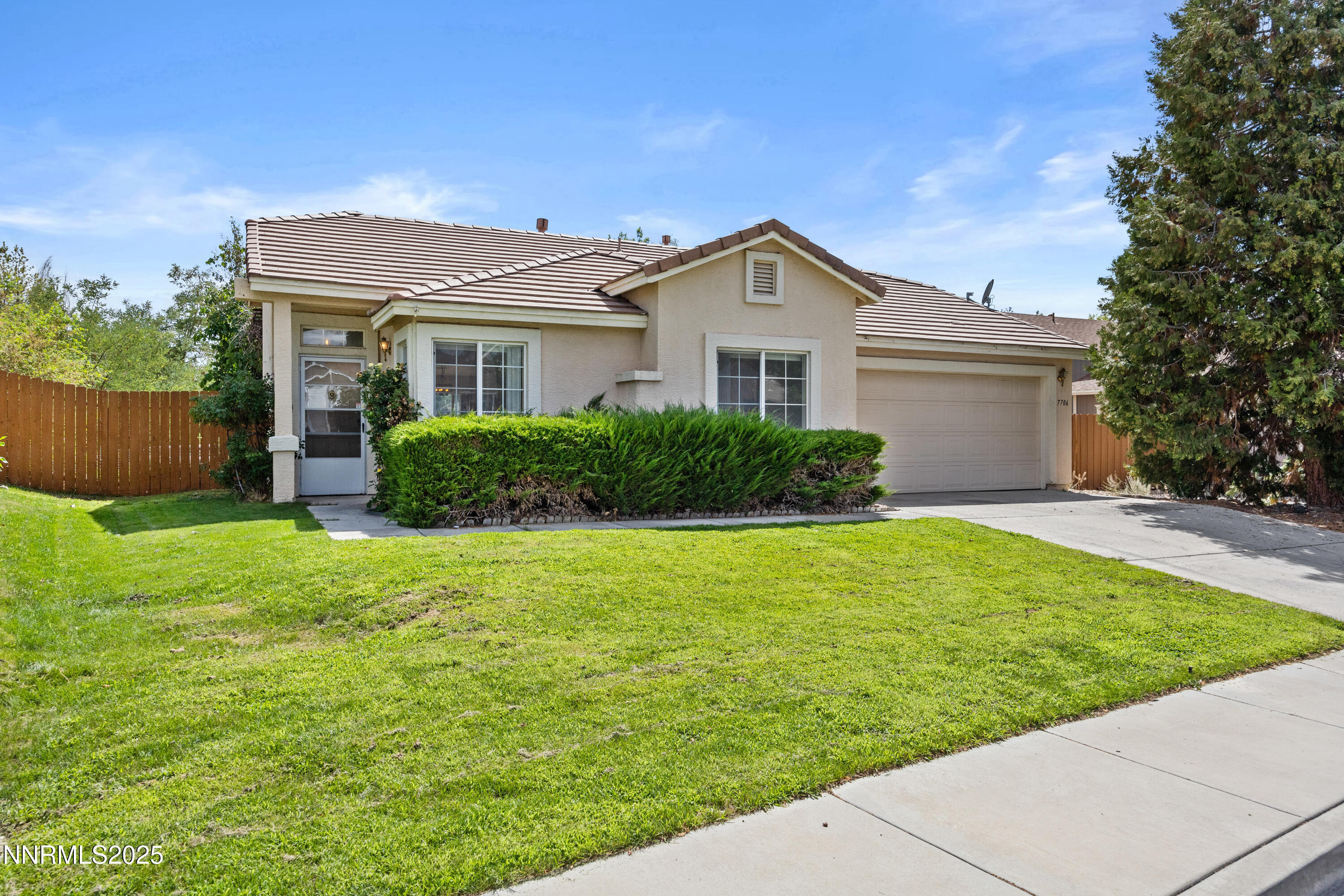 Property Photo: 7706 Cerritos Circle NV 89436