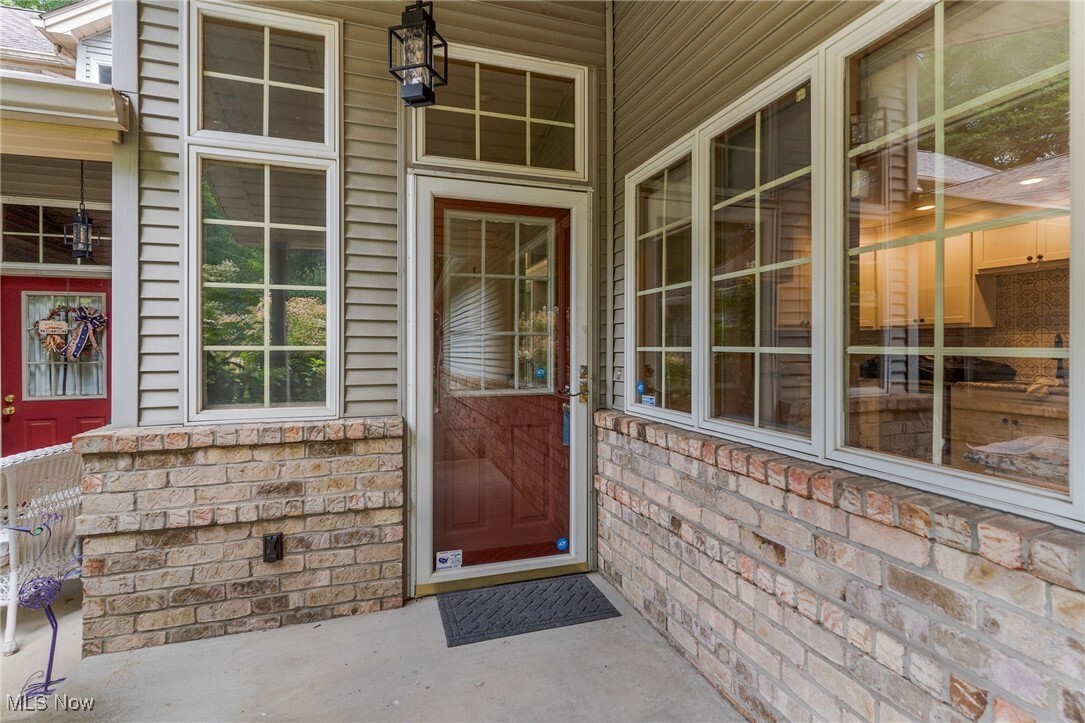 Property Photo: 6723 Lockwood Boulevard 4 OH 44512