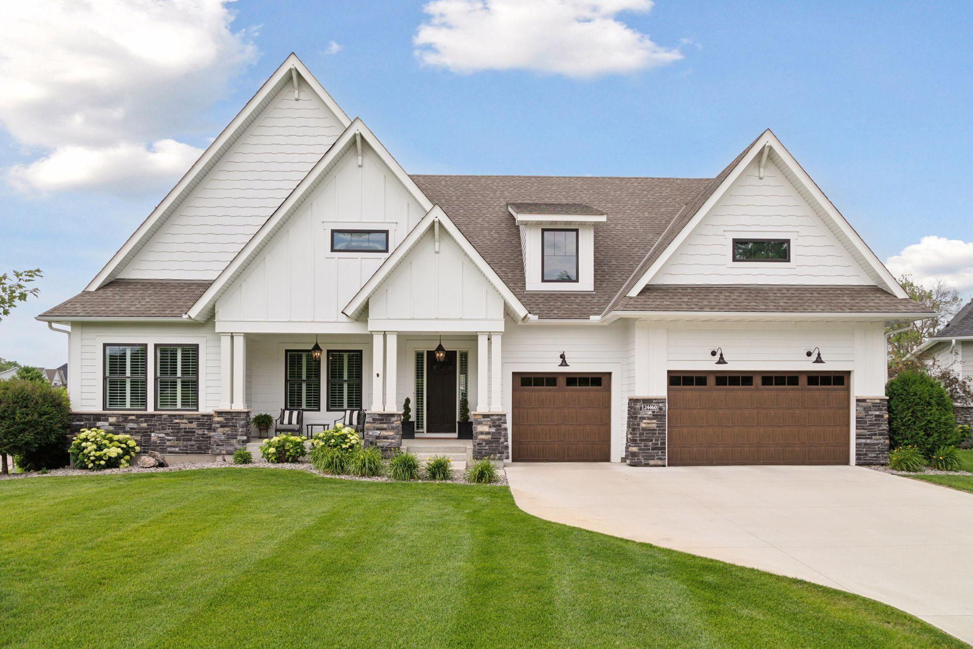 Property Photo: 24460 Brassie Circle MN 55331