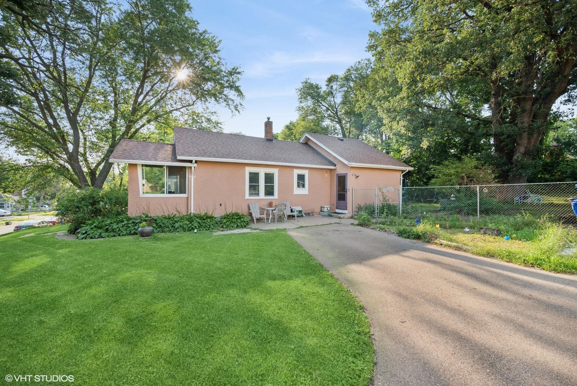 Property Photo: 1645 Bush Avenue MN 55106
