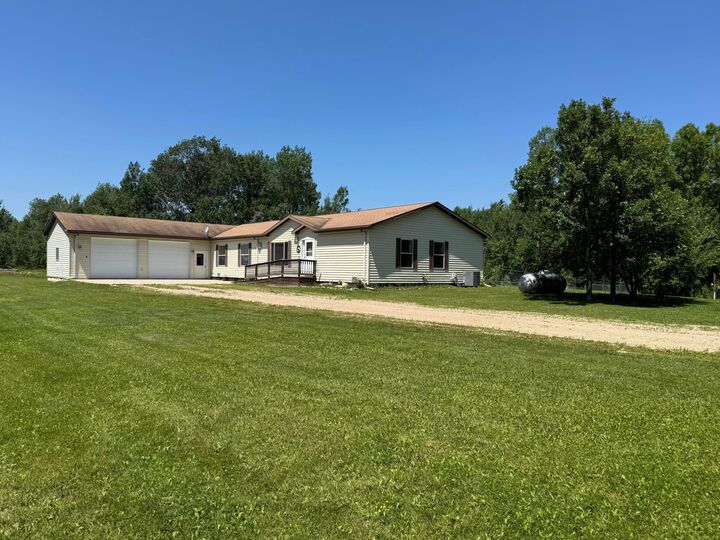 23945 Aspen Road  Minerva Twp MN 56676 photo