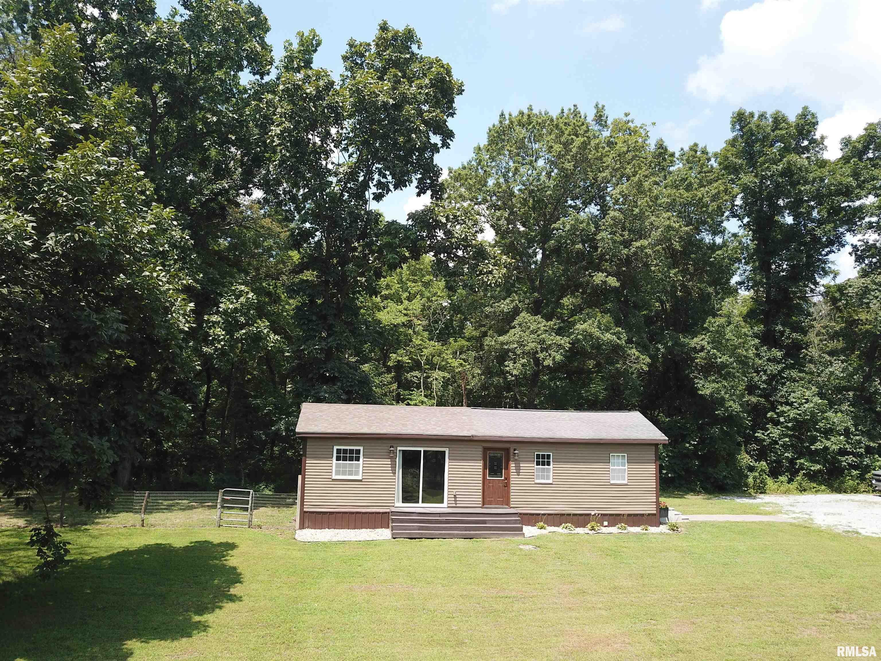 2799 Cypress Drive  Flora IL 62839 photo