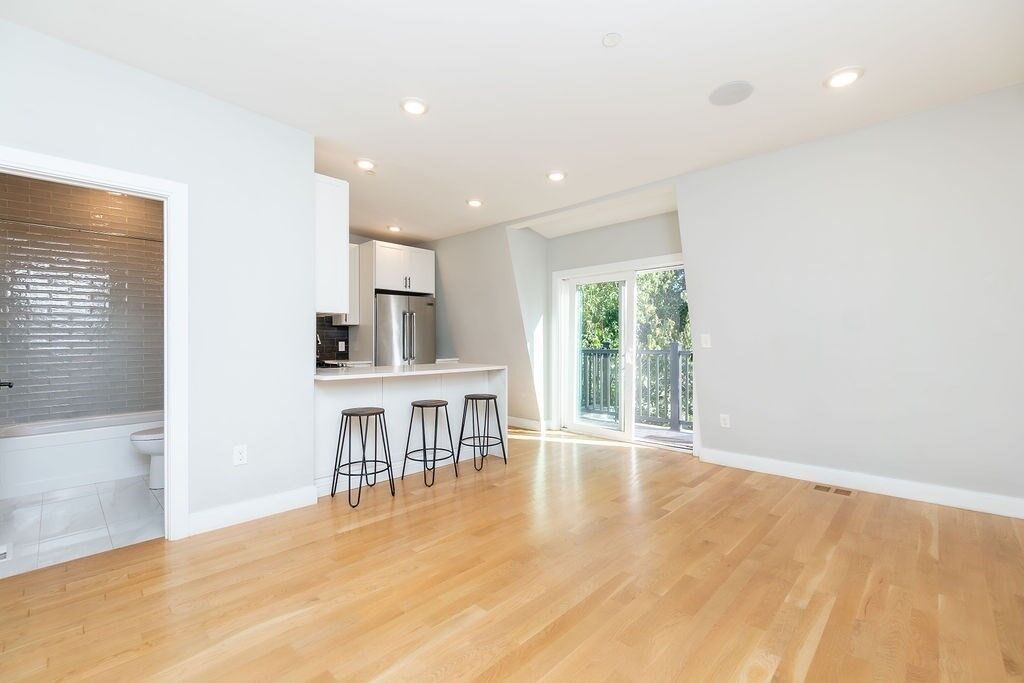 Property Photo:  53 Lexington Street 3  MA 02128 