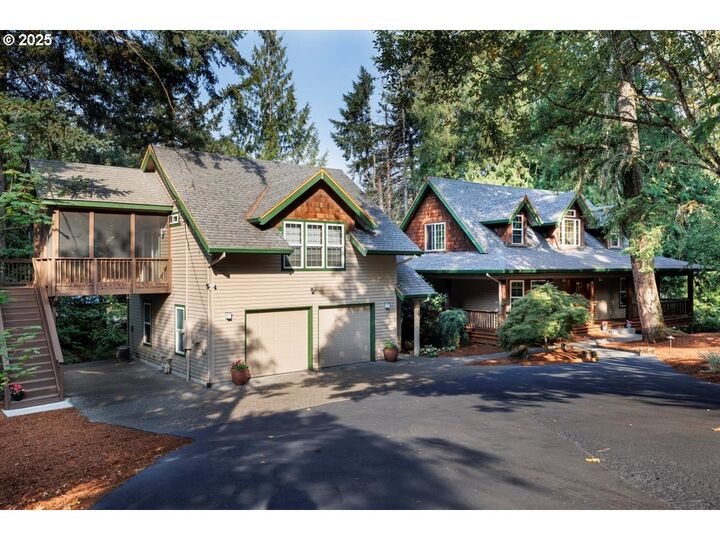 Property Photo:  9690 SW Spring Crest Dr  OR 97225 