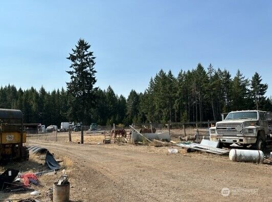Property Photo:  70 E Little Bear Lane  WA 98584 