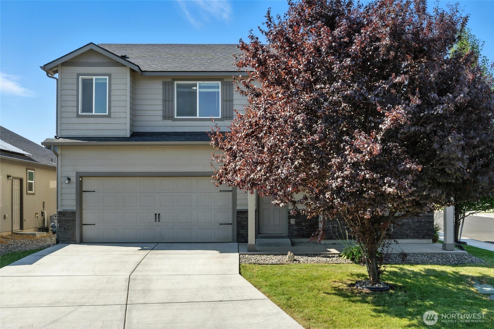 Property Photo: 1379 SW Virginia Street WA 99324