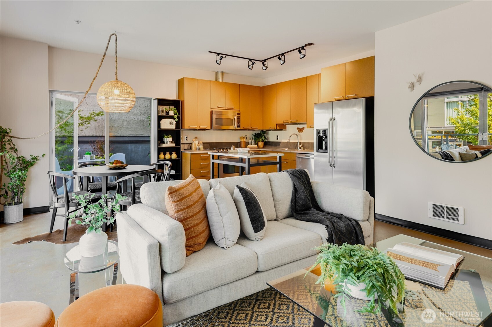 Property Photo: 1414 12th Avenue 201 WA 98122