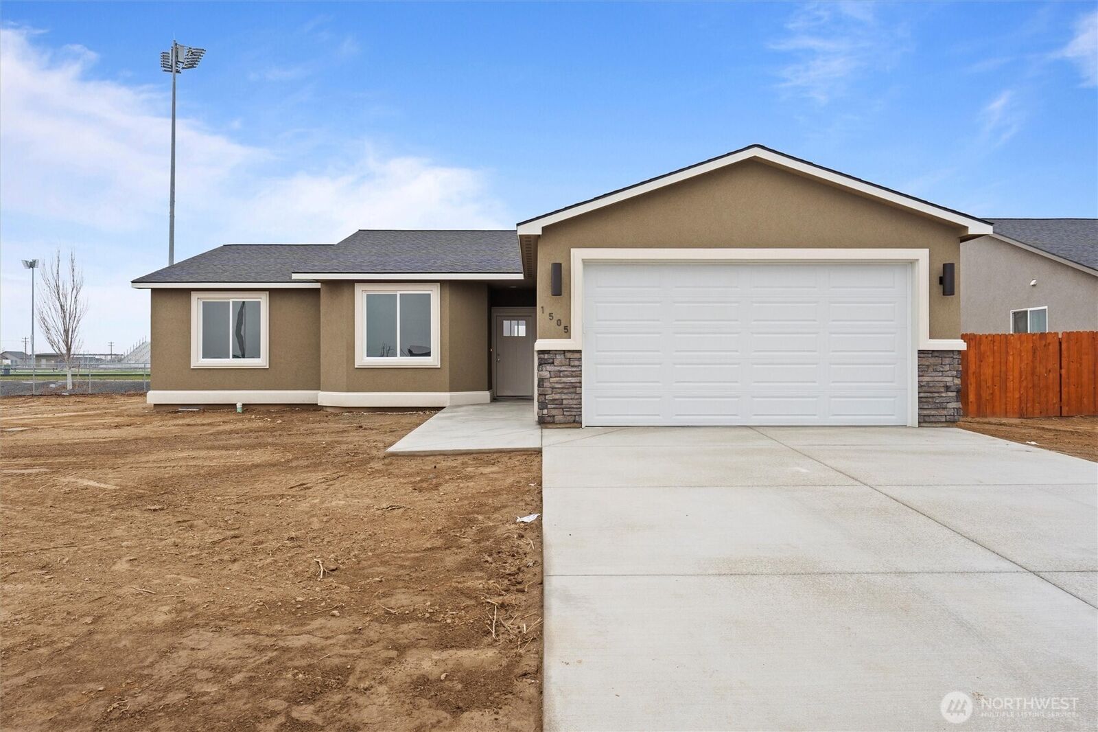 Property Photo:  1505  7th Avenue NE  WA 98848 