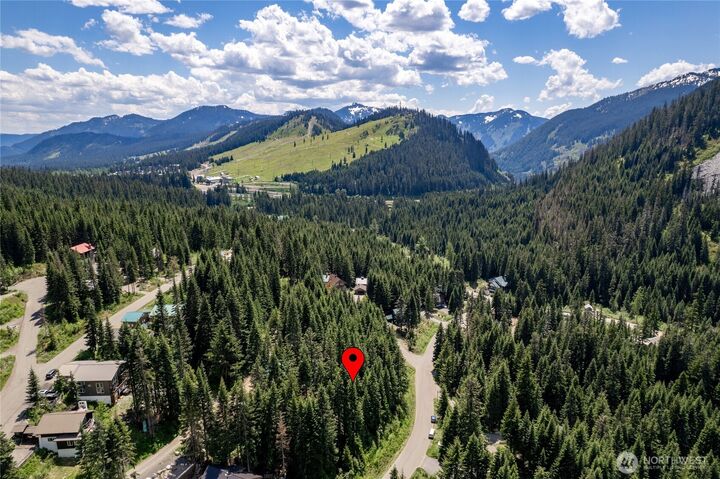 Property Photo:  16  Ober Straase  WA 98068 