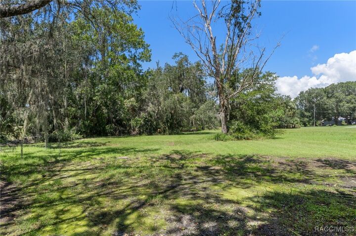Property Photo: 4788 S Wood Way FL 34448